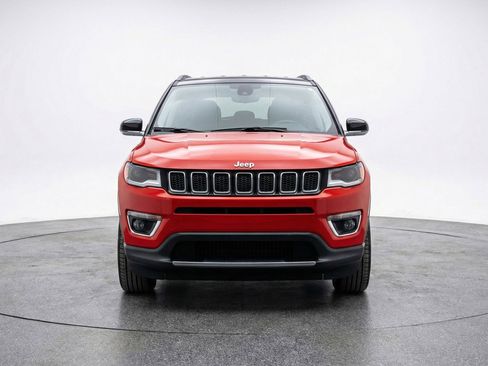 Used 2025 Jeep Compass Limited image 2