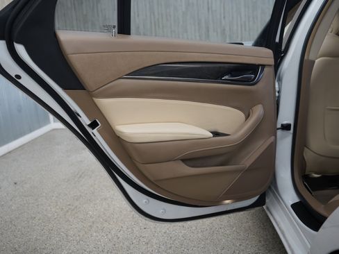 Used 2015 Cadillac CTS Luxury image 32