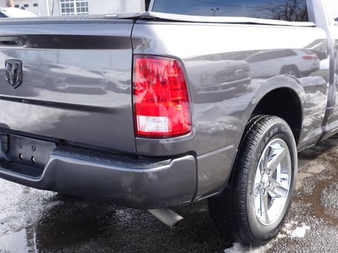 Used 2018 RAM 1500 Express w/ Express Value Package image 9