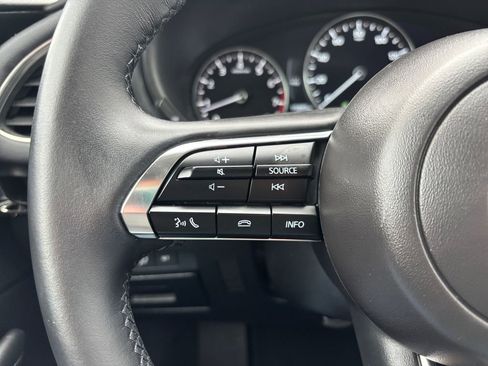 Used 2025 MAZDA MAZDA3 s image 18