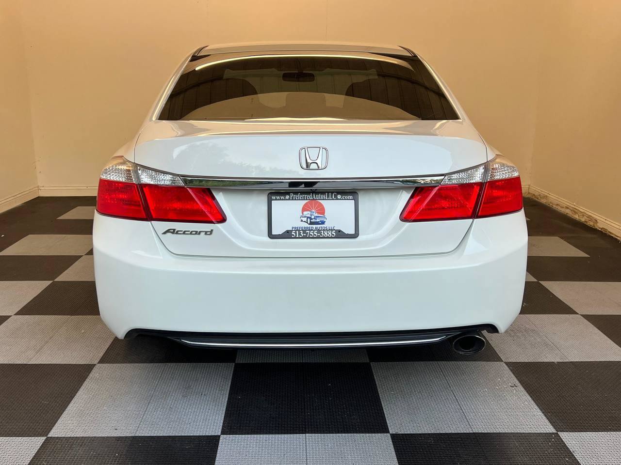 Used 2013 Honda Accord LX image 5