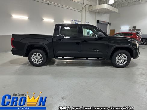 New 2026 Toyota Tundra SR5 image 10