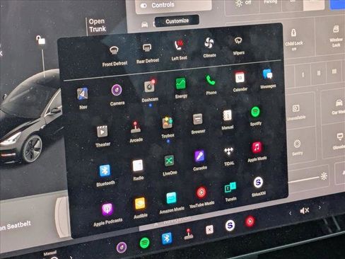 Used 2019 Tesla Model 3 Standard Range image 15