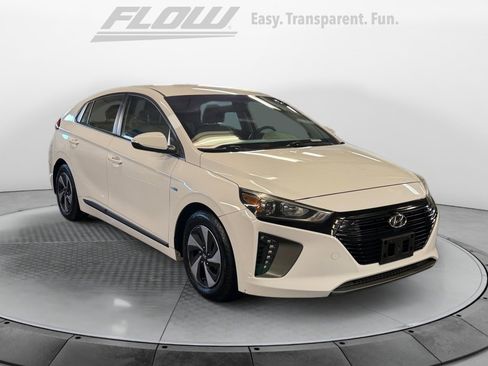Used 2018 Hyundai Ioniq SEL image 1