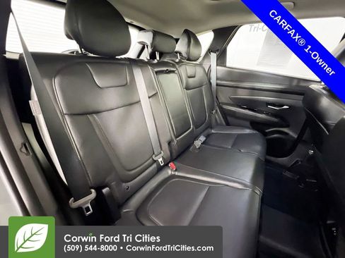 Used 2025 Hyundai Tucson Limited image 17