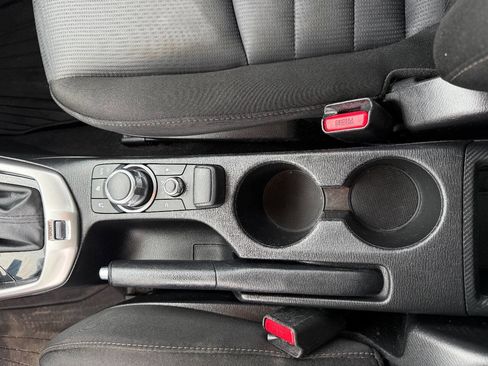 Used 2010 MAZDA MAZDA3 s Sport image 18