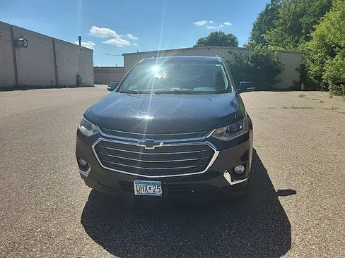 Used 2019 Chevrolet Traverse LT AWD/4WD image 3