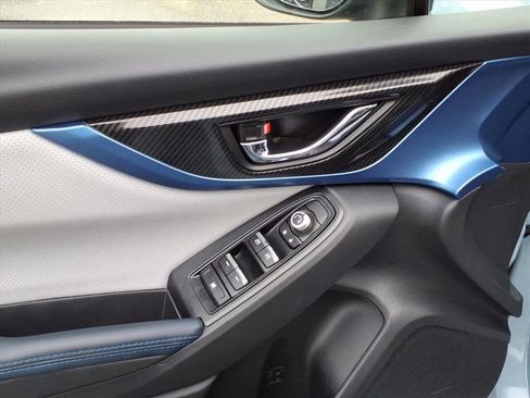 Used 2020 Subaru Crosstrek Hybrid w/ Moonroof Package w/Navigation image 12