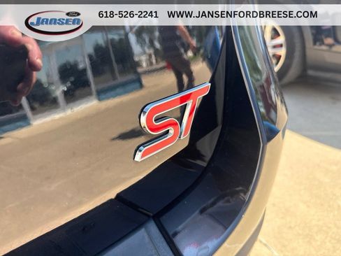 Used 2023 Ford Explorer ST AWD/4WD image 9