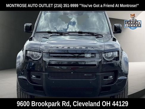 Used 2023 Land Rover Defender 130 X-Dynamic SE AWD/4WD image 9