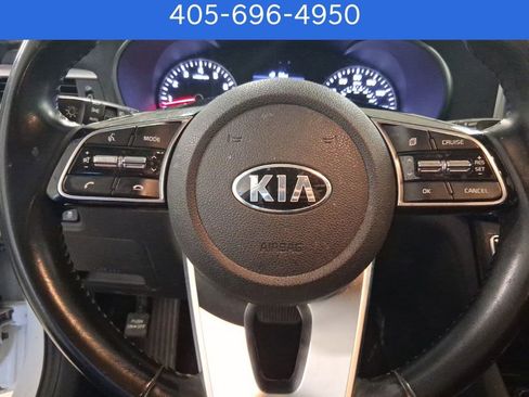 Used 2019 Kia Optima S image 22