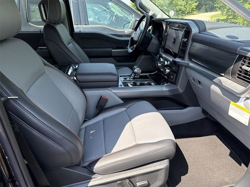 New 2025 Ford F150 Lariat w/ Equipment Group 502A High image 13