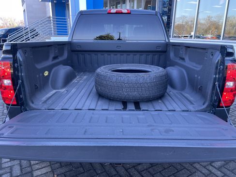 Used 2017 Chevrolet Silverado 1500 LT w/ All Star Edition image 42