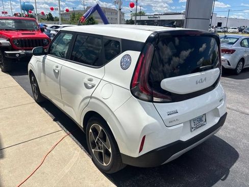 Certified 2023 Kia Soul EX FWD image 7