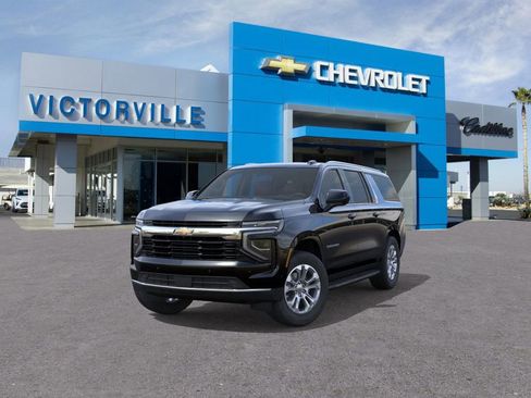 New 2026 Chevrolet Suburban LS image 8