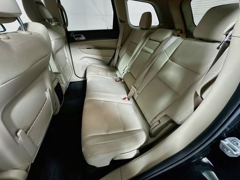 Used 2018 Jeep Grand Cherokee Laredo RWD image 21