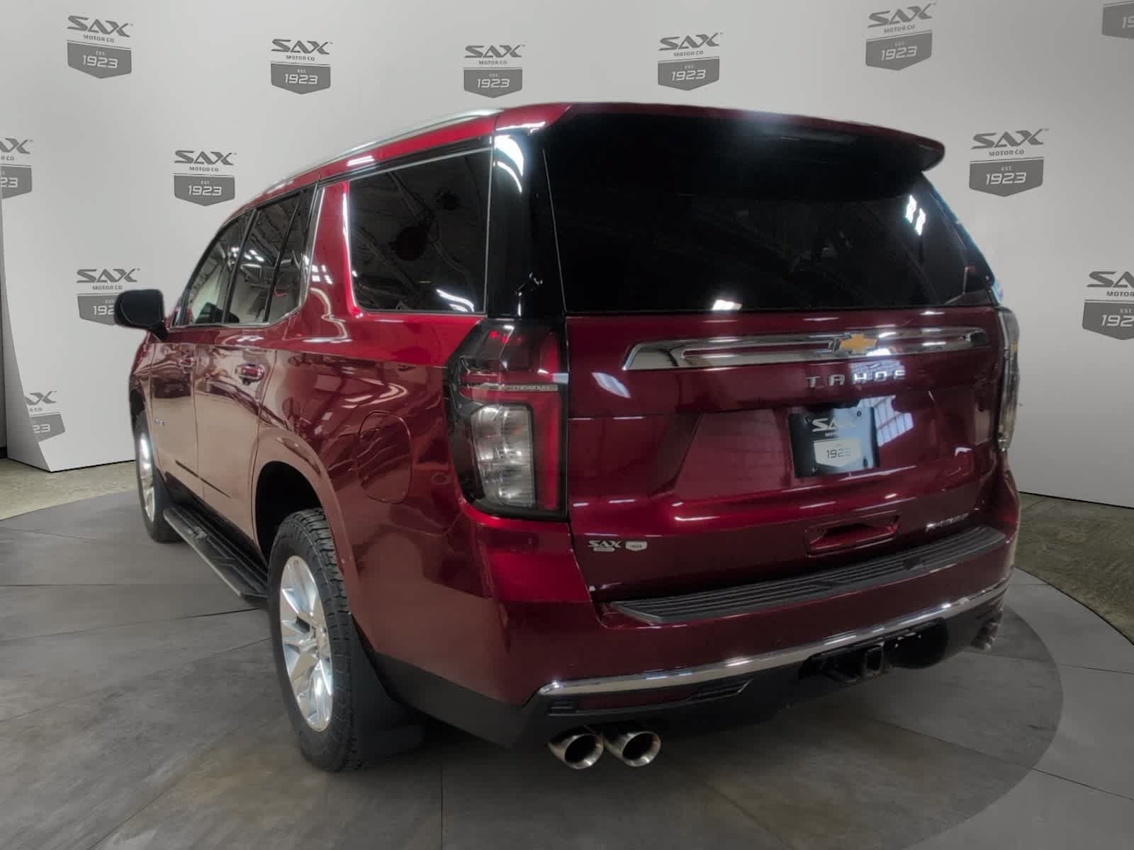 Used 2023 Chevrolet Tahoe Premier w/ Premium Package 2 AWD/4WD image 3