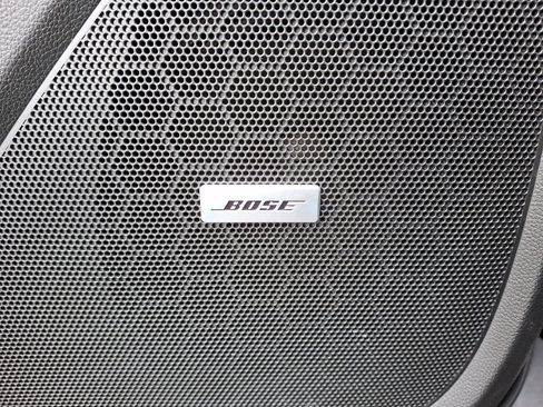 Certified 2023 Chevrolet Traverse LT w/ LT Premium Package image 30