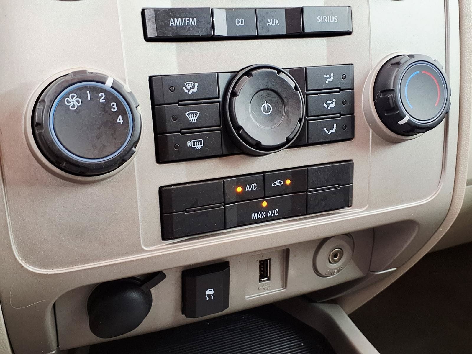 Used 2010 Ford Escape XLT FWD image 25