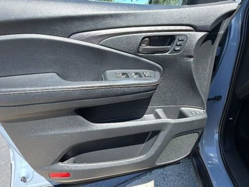 Used 2022 Honda Passport TrailSport image 19