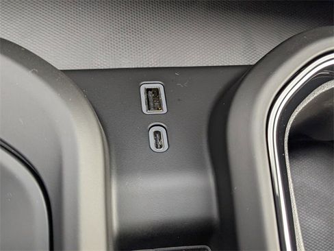 New 2026 GMC Sierra 1500 AT4 w/ AT4 Premium Package image 23