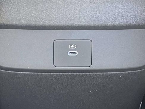 New 2026 Nissan Sentra SV w/ SV Convenience Package FWD image 12