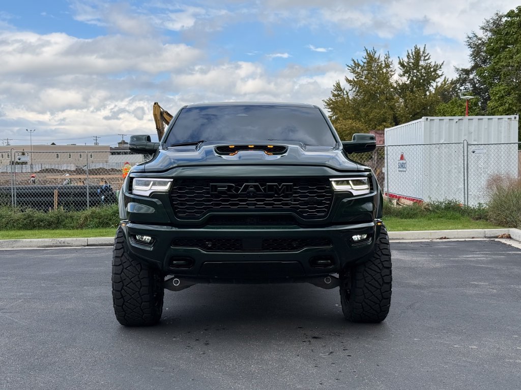 Used 2027 RAM 1500 4x4 Crew Cab image 5