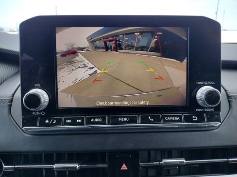 Used 2022 Mitsubishi Outlander ES image 4