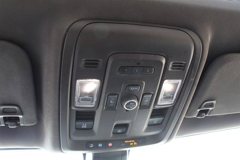 Used 2021 GMC Yukon SLT w/ SLT Luxury Plus Package AWD/4WD image 42
