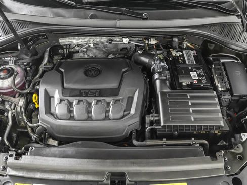 Used 2022 Volkswagen Tiguan S image 48