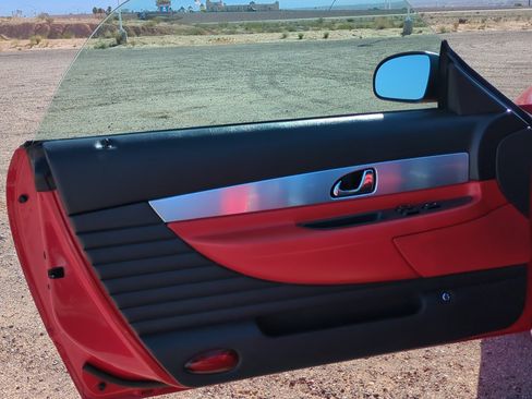 Used 2002 Ford Thunderbird image 11