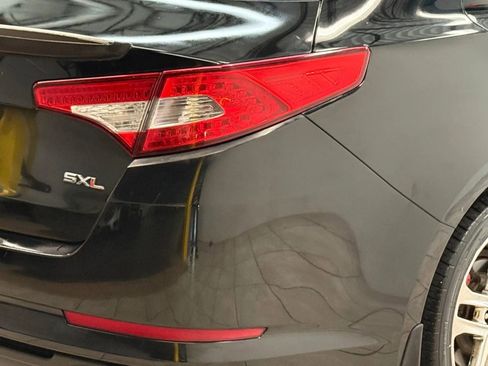 Used 2013 Kia Optima SX w/ Limited Pkg FWD image 12