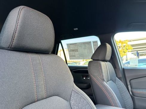 New 2026 Honda Pilot Sport image 21
