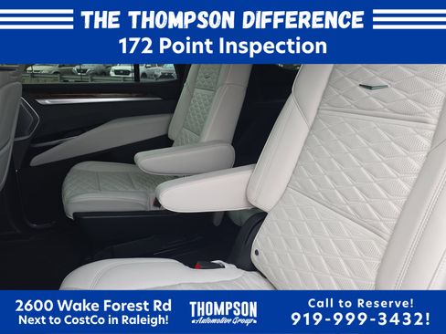 Used 2026 Cadillac Escalade Platinum Sport AWD/4WD image 15