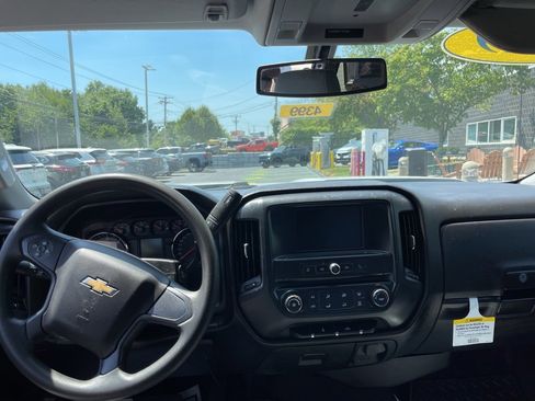 Used 2019 Chevrolet Silverado 2500 W/T image 8