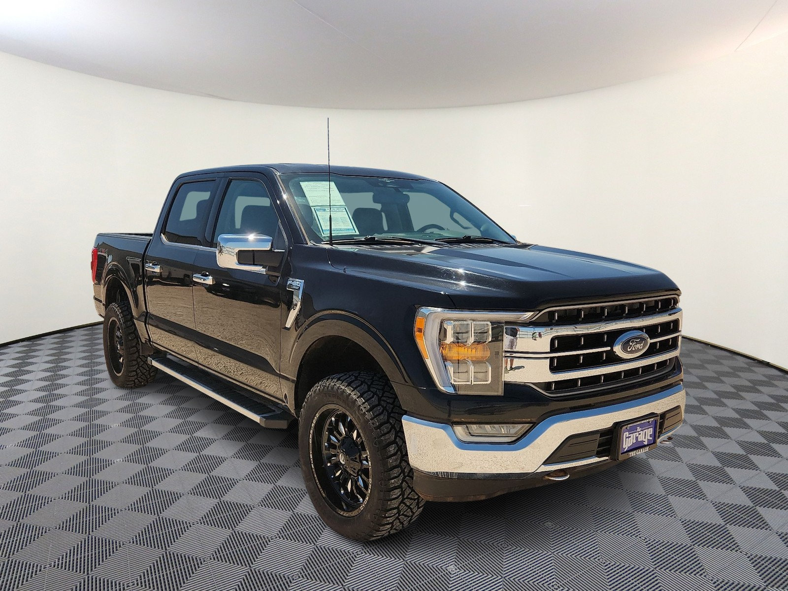 Used 2023 Ford F150 Lariat AWD/4WD image 6