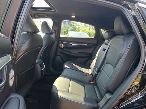 Certified 2023 INFINITI QX55 Essential AWD/4WD image 10