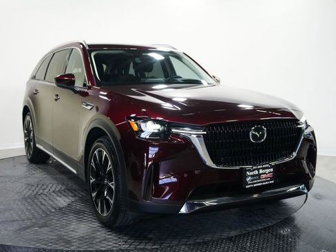 Used 2024 MAZDA CX-90 Plug-In Hybrid w/ Premium Pkg AWD/4WD image 3