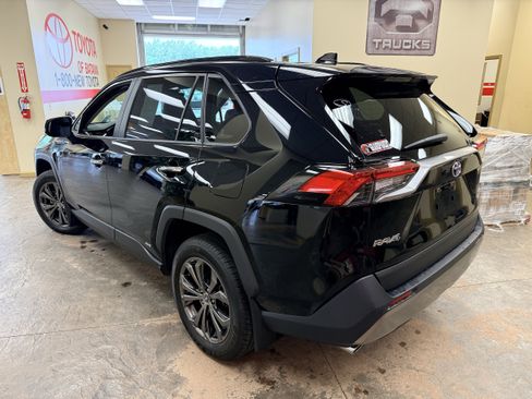 Used 2023 Toyota RAV4 Limited AWD/4WD image 14