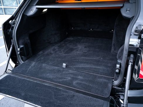 Used 2023 Rolls-Royce Cullinan AWD/4WD image 52