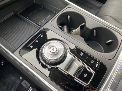 New 2026 Kia Carnival SX w/ SX Dark Edition Package image 25