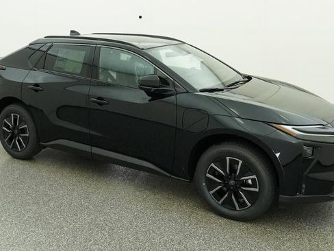 New 2026 Toyota bZ FWD image 12
