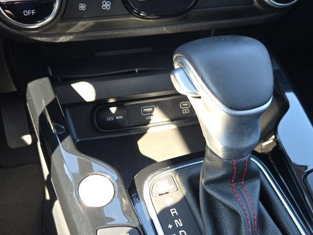 Used 2023 Kia Soul GT-Line w/ GT-Line Technology Package FWD image 16