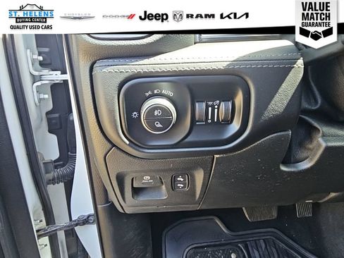 Used 2022 RAM 1500 Limited w/ Body-Colour Bumper Group AWD/4WD image 17