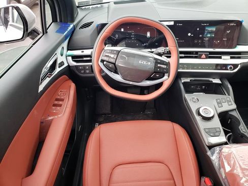 New 2026 Kia Sportage SX Prestige AWD/4WD image 9