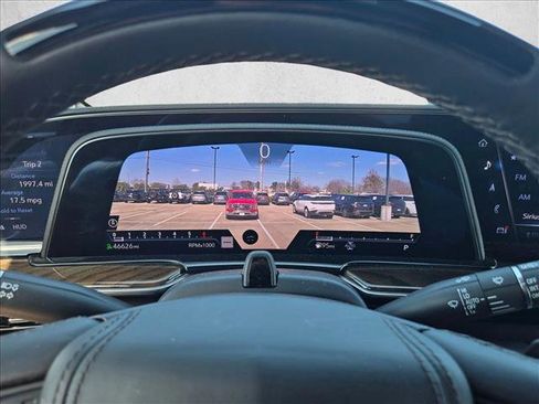 Used 2024 Cadillac Escalade ESV Sport Platinum w/ LPO, ONYX Package image 11