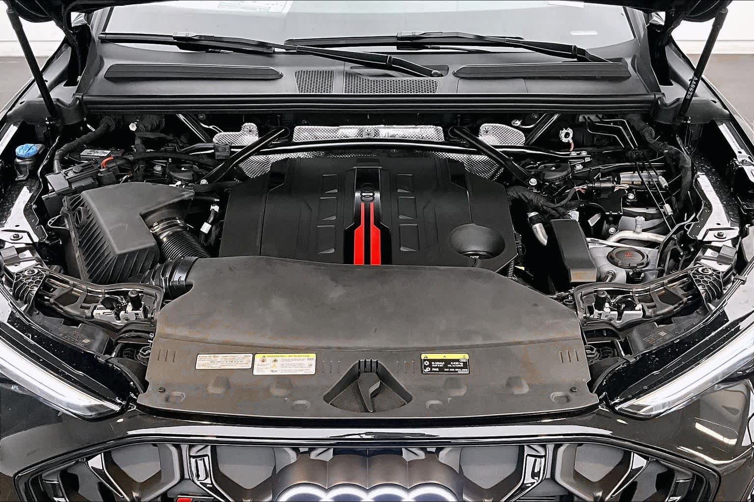 New 2026 Audi SQ5 Premium Plus AWD/4WD image 16