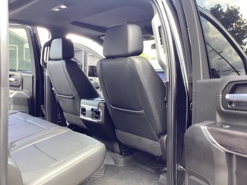 Used 2022 Chevrolet Silverado 2500 LTZ w/ LTZ Plus Package image 7