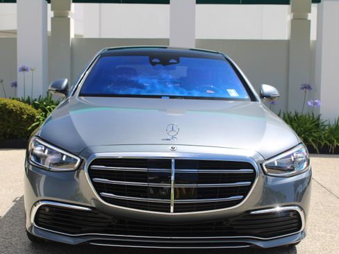 Certified 2023 Mercedes-Benz S 580 4MATIC Sedan image 2