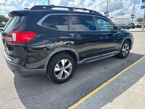 Used 2019 Subaru Ascent Premium w/ Popular Package #3 AWD/4WD image 5
